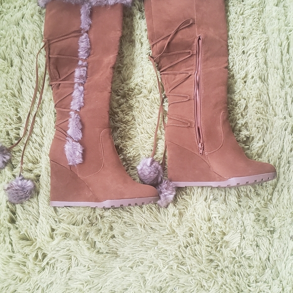 Size 9 justfab boots - Picture 1 of 1